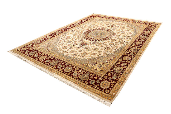 Blanched Almond Isfahan 7' 11 x 10' 9 - No. 67547 - ALRUG Rug Store