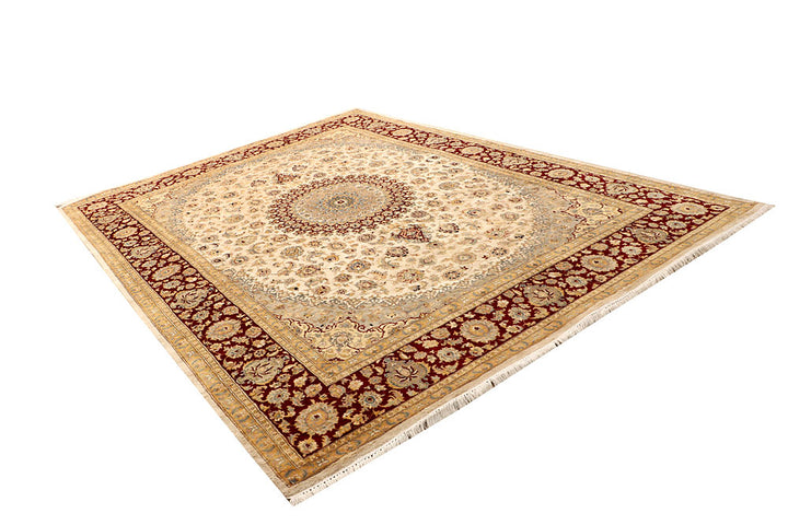 Blanched Almond Isfahan 7' 11 x 10' 9 - No. 67547 - ALRUG Rug Store
