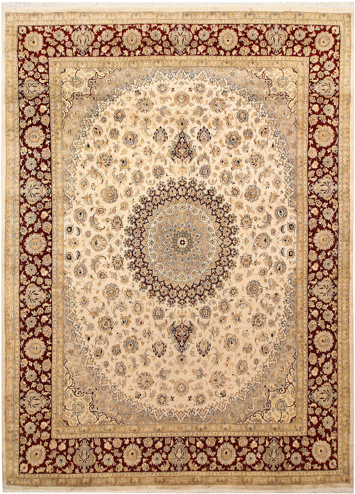 Blanched Almond Isfahan 7' 11 x 10' 9 - No. 67547 - ALRUG Rug Store