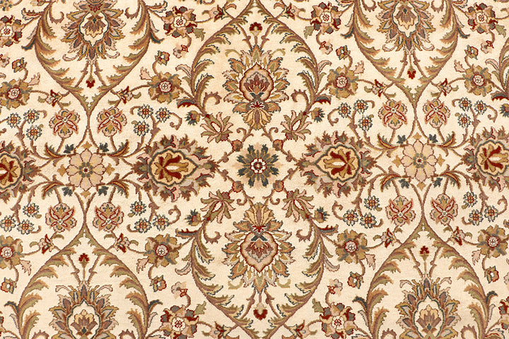 Ivory Mahal 8' 2 x 10' 4 - No. 67549 - ALRUG Rug Store