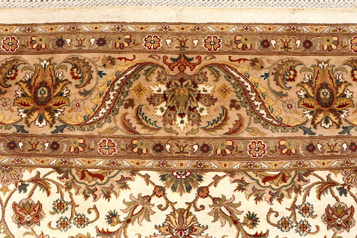 Ivory Mahal 8' x 9' 11 - No. 67552 - ALRUG Rug Store