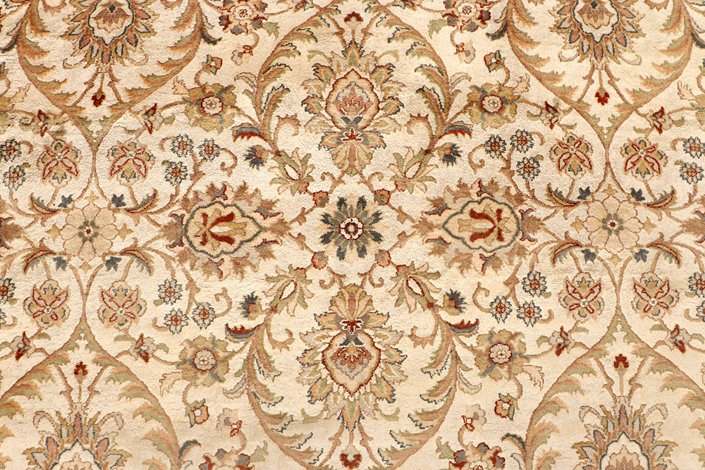 Antique White Mahal 8' 1 x 10' 3 - No. 67554 - ALRUG Rug Store