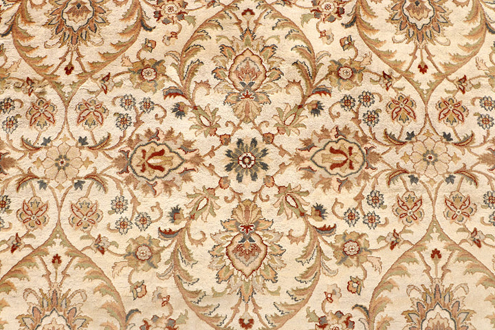 Antique White Mahal 8' 1 x 10' 3 - No. 67554 - ALRUG Rug Store