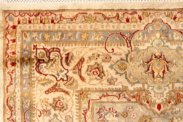 Blanched Almond Isfahan 8' x 10' 4 - No. 67555 - ALRUG Rug Store