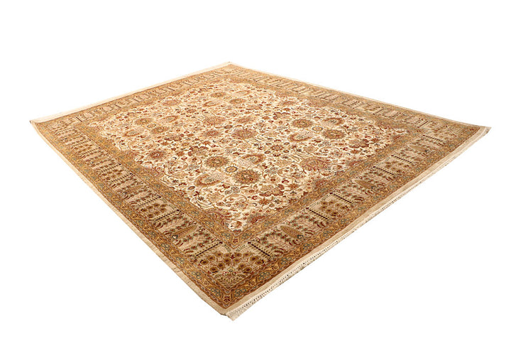 Antique White Mahal 8' x 10' 1 - No. 67556 - ALRUG Rug Store