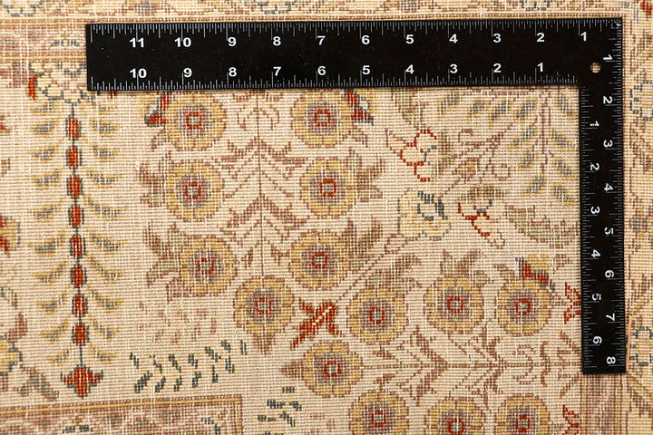 Antique White Mahal 8' x 10' 1 - No. 67556 - ALRUG Rug Store