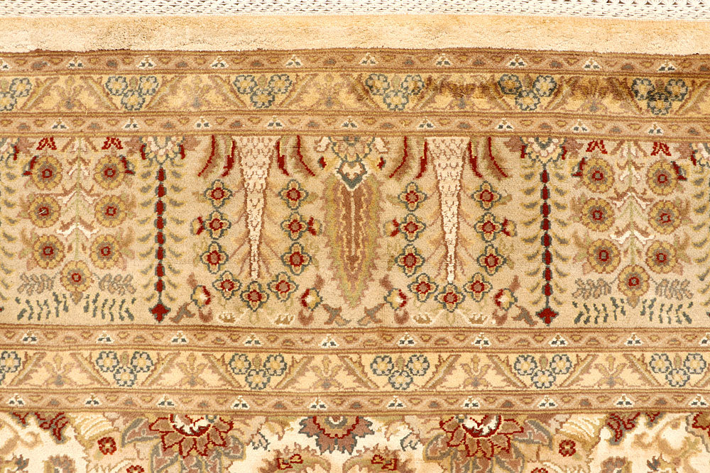 Blanched Almond Mahal 7' 10 x 10' 1 - No. 67559 - ALRUG Rug Store