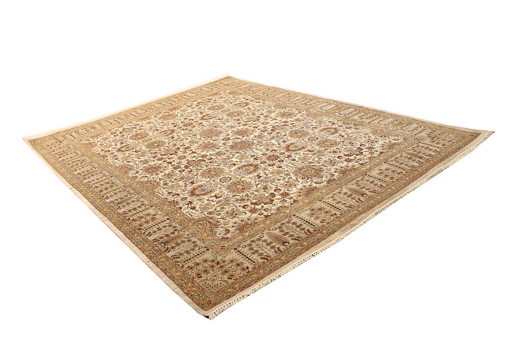 Blanched Almond Mahal 7' 10 x 10' 1 - No. 67559 - ALRUG Rug Store