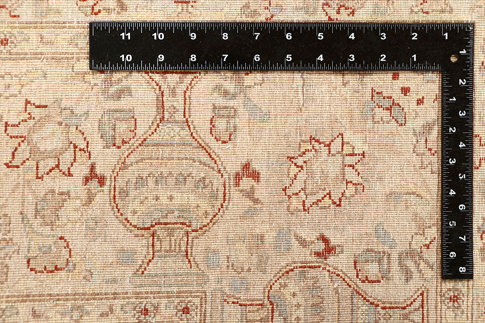 Blanched Almond Isfahan 8' x 10' 5 - No. 67561 - ALRUG Rug Store