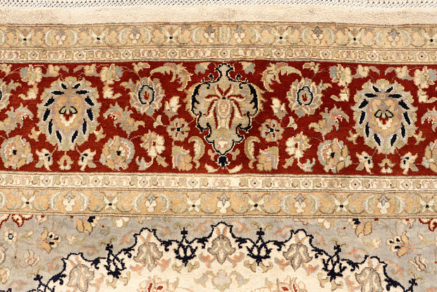 Blanched Almond Isfahan 8' x 9' 9 - No. 67566 - ALRUG Rug Store