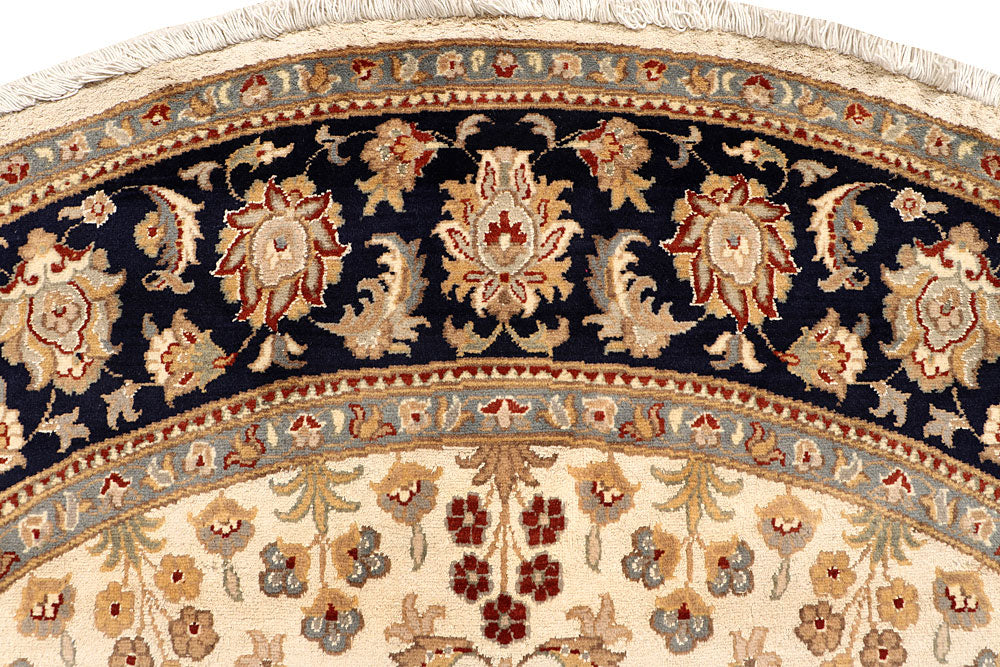 Blanched Almond Mahal 8' x 8' 1 - No. 67570 - ALRUG Rug Store