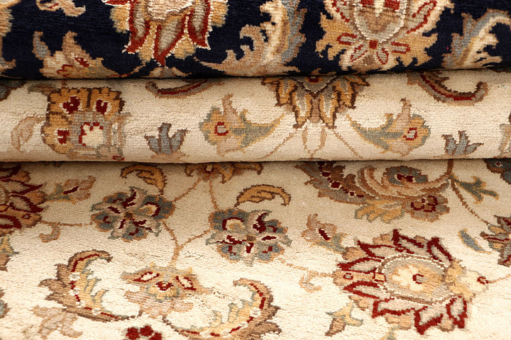 Blanched Almond Mahal 8' x 8' 1 - No. 67570 - ALRUG Rug Store