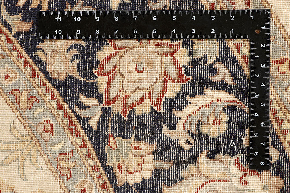 Blanched Almond Mahal 8' x 8' 1 - No. 67570 - ALRUG Rug Store