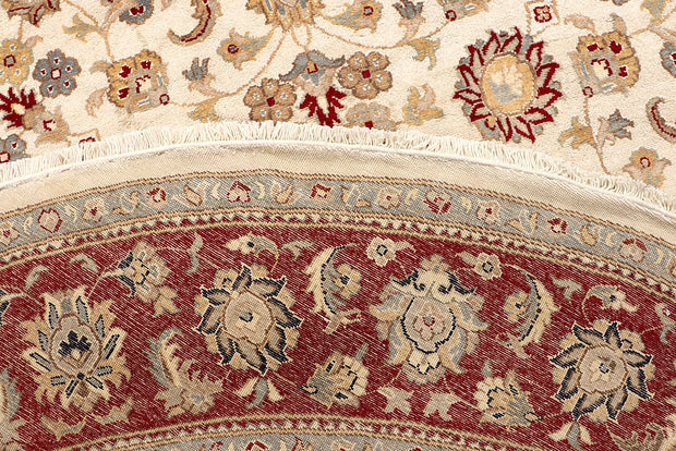 Blanched Almond Mahal 7' 10 x 8' 2 - No. 67571 - ALRUG Rug Store