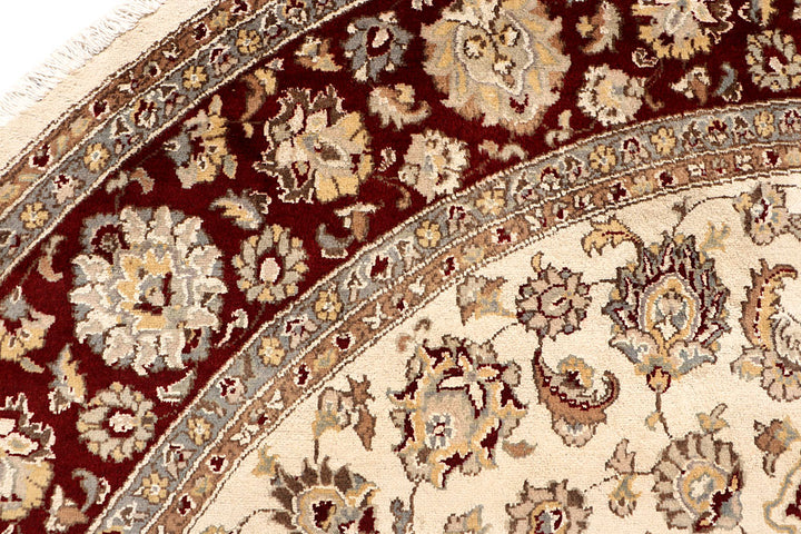 Blanched Almond Mahal 7' 11 x 8' 1 - No. 67572 - ALRUG Rug Store