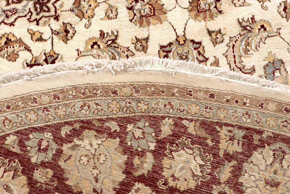 Blanched Almond Mahal 7' 11 x 8' 1 - No. 67572 - ALRUG Rug Store