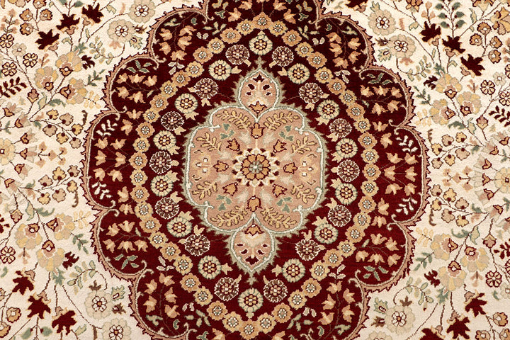 Blanched Almond Isfahan 10' x 13' 10 - No. 67575 - ALRUG Rug Store