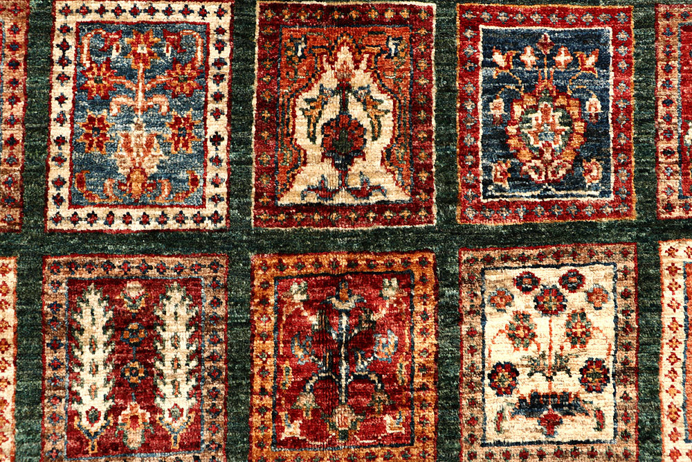 Green Kazak 4' 9 x 7' - No. 67577 - ALRUG Rug Store