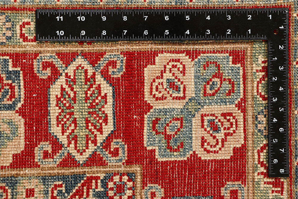 Navajo White Kazak 5' 1 x 6' 8 - No. 67611 - ALRUG Rug Store