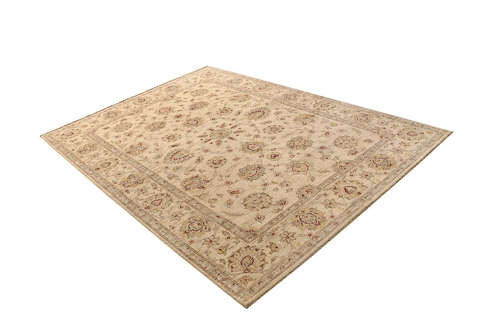 Blanched Almond Ziegler 5' 7 x 7' 10 - No. 67699 - ALRUG Rug Store