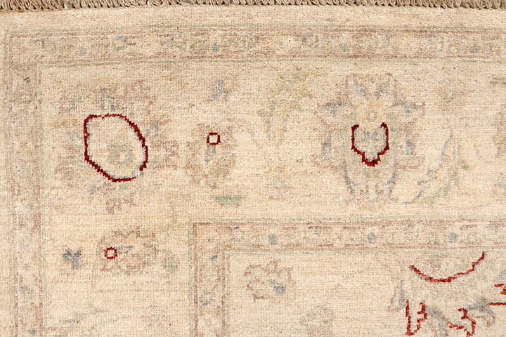 Blanched Almond Ziegler 5' 5 x 7' 10 - No. 67702 - ALRUG Rug Store