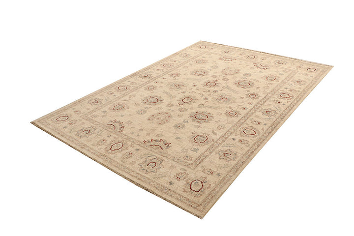 Blanched Almond Ziegler 5' 5 x 7' 10 - No. 67702 - ALRUG Rug Store