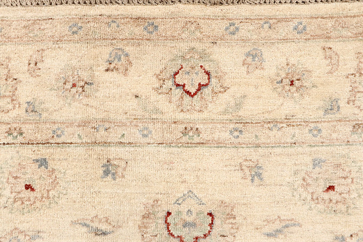 Bisque Ziegler 5' 7 x 7' 5 - No. 67705 - ALRUG Rug Store