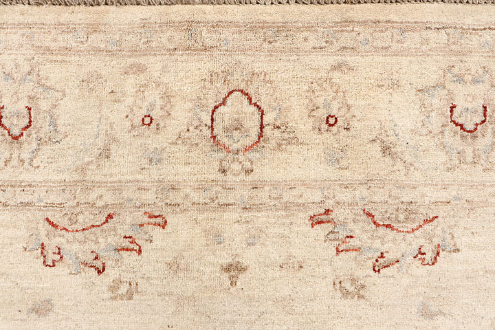 Bisque Ziegler 5' 6 x 7' 8 - No. 67708 - ALRUG Rug Store