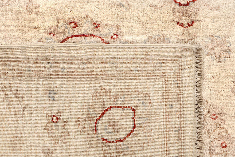 Bisque Ziegler 5' 6 x 7' 8 - No. 67708 - ALRUG Rug Store