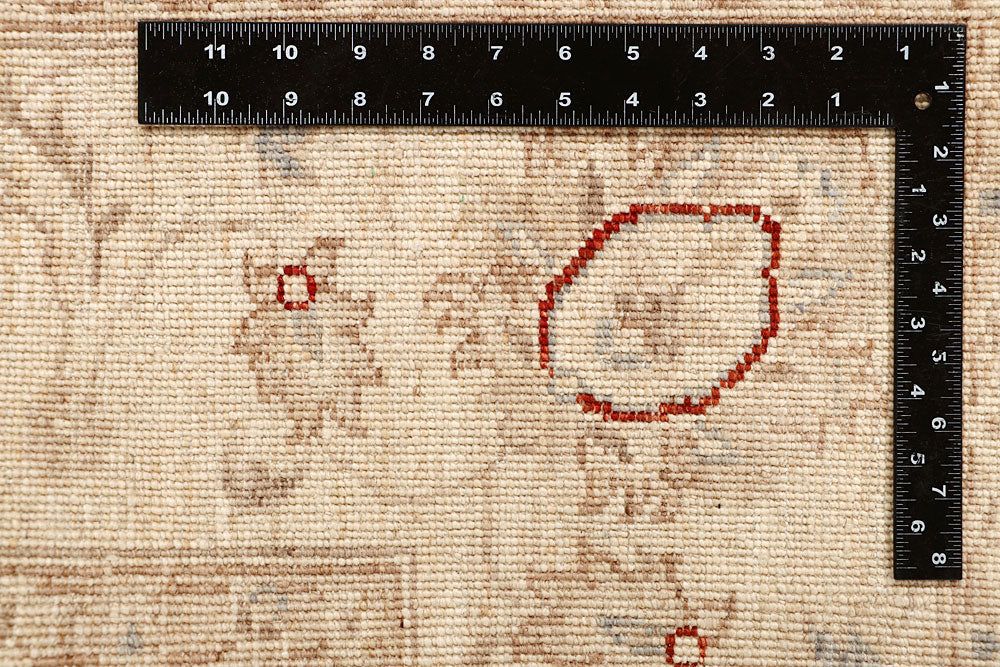Bisque Ziegler 5' 6 x 7' 8 - No. 67708 - ALRUG Rug Store