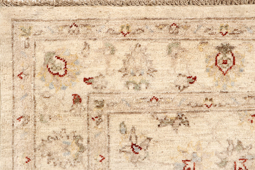 Bisque Ziegler 4' 7 x 6' 11 - No. 67710 - ALRUG Rug Store