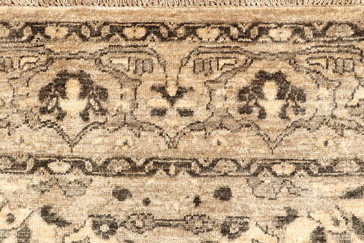 Tan Ziegler 5' x 6' 10 - No. 67711 - ALRUG Rug Store