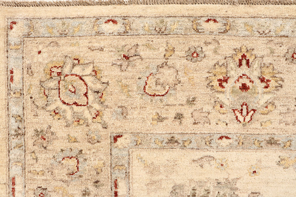 Blanched Almond Ziegler 6' 8 x 9' 9 - No. 67715 - ALRUG Rug Store