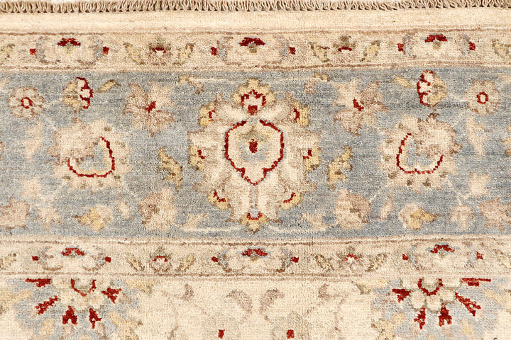 Blanched Almond Ziegler 6' 8 x 9' 9 - No. 67717 - ALRUG Rug Store