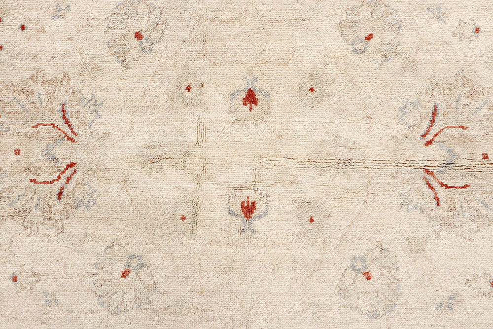 Bisque Ziegler 6' 4 x 9' 9 - No. 67728 - ALRUG Rug Store