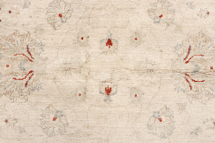 Bisque Ziegler 6' 4 x 9' 9 - No. 67728 - ALRUG Rug Store