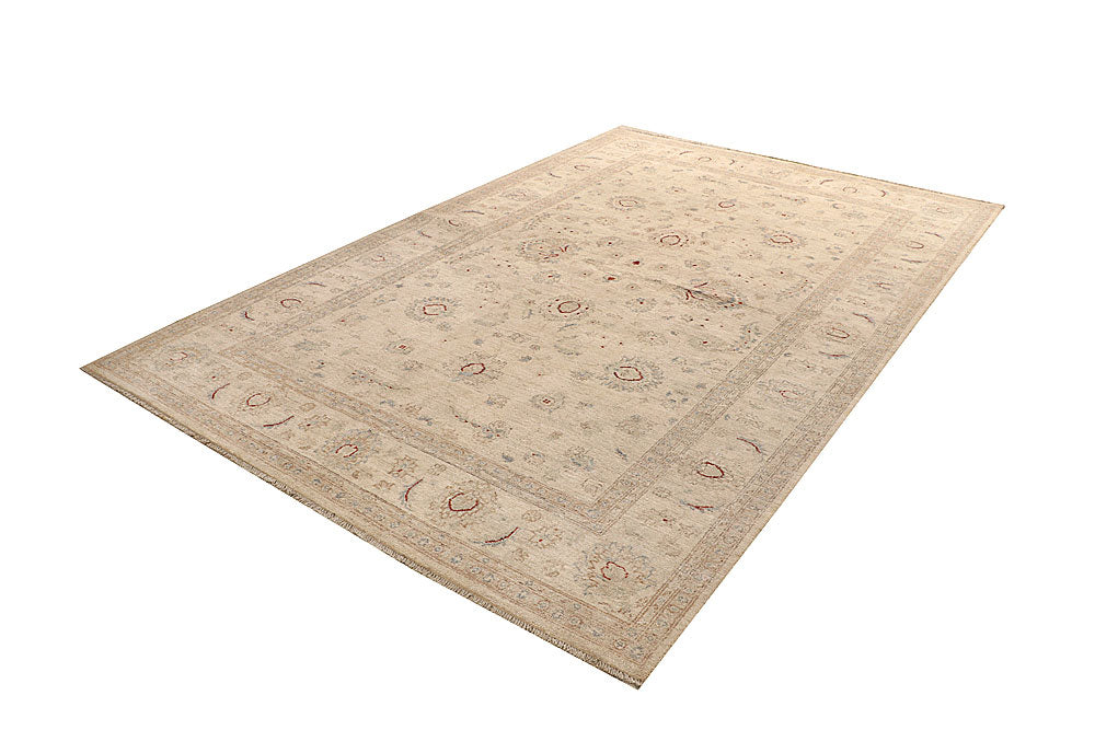 Bisque Ziegler 6' 4 x 9' 9 - No. 67728 - ALRUG Rug Store