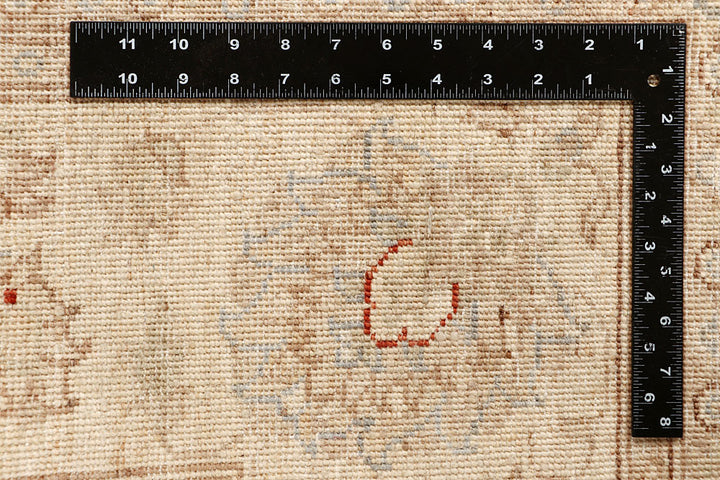 Bisque Ziegler 6' 4 x 9' 9 - No. 67728 - ALRUG Rug Store