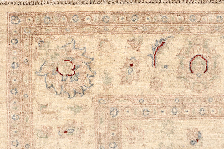 Navajo White Ziegler 6' 6 x 9' 8 - No. 67819 - ALRUG Rug Store