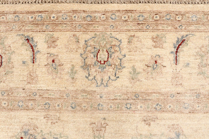 Navajo White Ziegler 6' 6 x 9' 8 - No. 67819 - ALRUG Rug Store