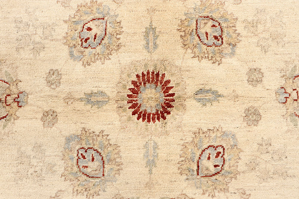 Bisque Ziegler 6' 5 x 9' 7 - No. 67820 - ALRUG Rug Store