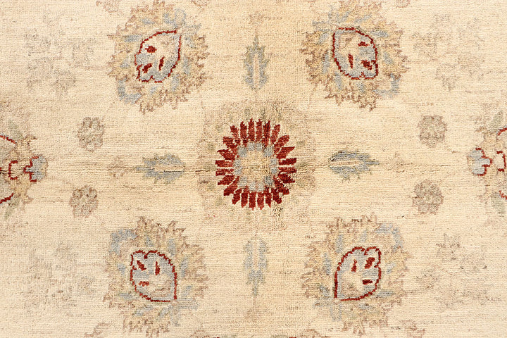 Bisque Ziegler 6' 5 x 9' 7 - No. 67820 - ALRUG Rug Store