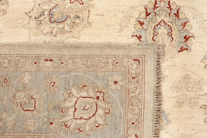 Bisque Ziegler 6' 5 x 9' 7 - No. 67820 - ALRUG Rug Store