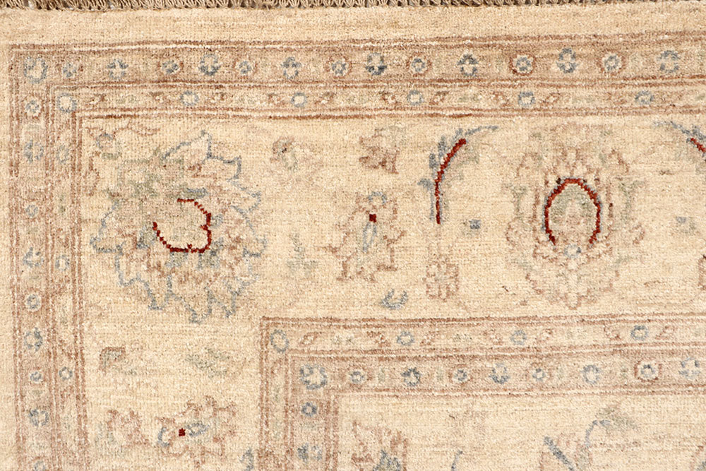 Bisque Ziegler 6' 7 x 9' 11 - No. 67822 - ALRUG Rug Store