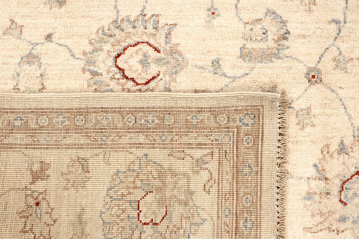 Bisque Ziegler 6' 7 x 9' 11 - No. 67822 - ALRUG Rug Store