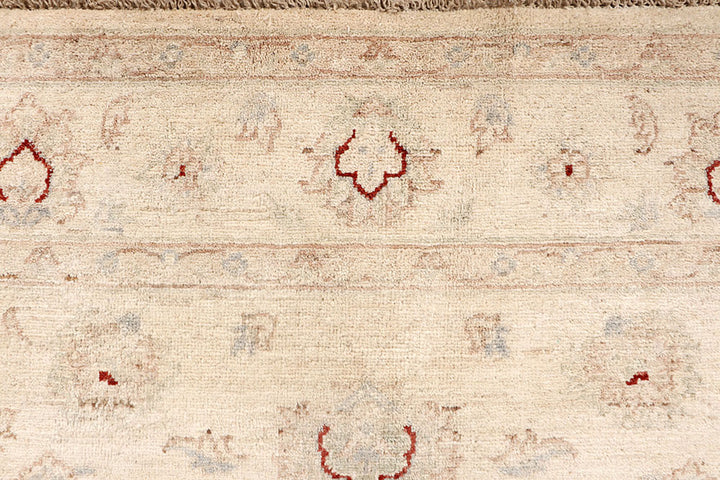 Bisque Ziegler 5' 6 x 7' 11 - No. 67823 - ALRUG Rug Store