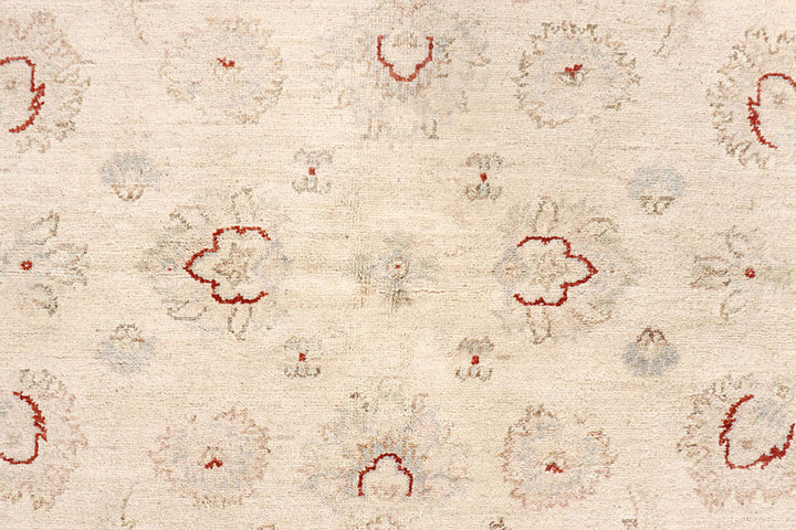 Bisque Ziegler 5' 6 x 7' 11 - No. 67823 - ALRUG Rug Store