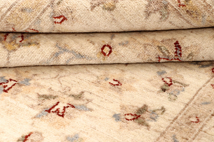 Bisque Ziegler 4' 6 x 6' 11 - No. 67824 - ALRUG Rug Store