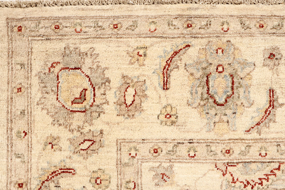 Bisque Ziegler 5' 4 x 7' 11 - No. 67923 - ALRUG Rug Store