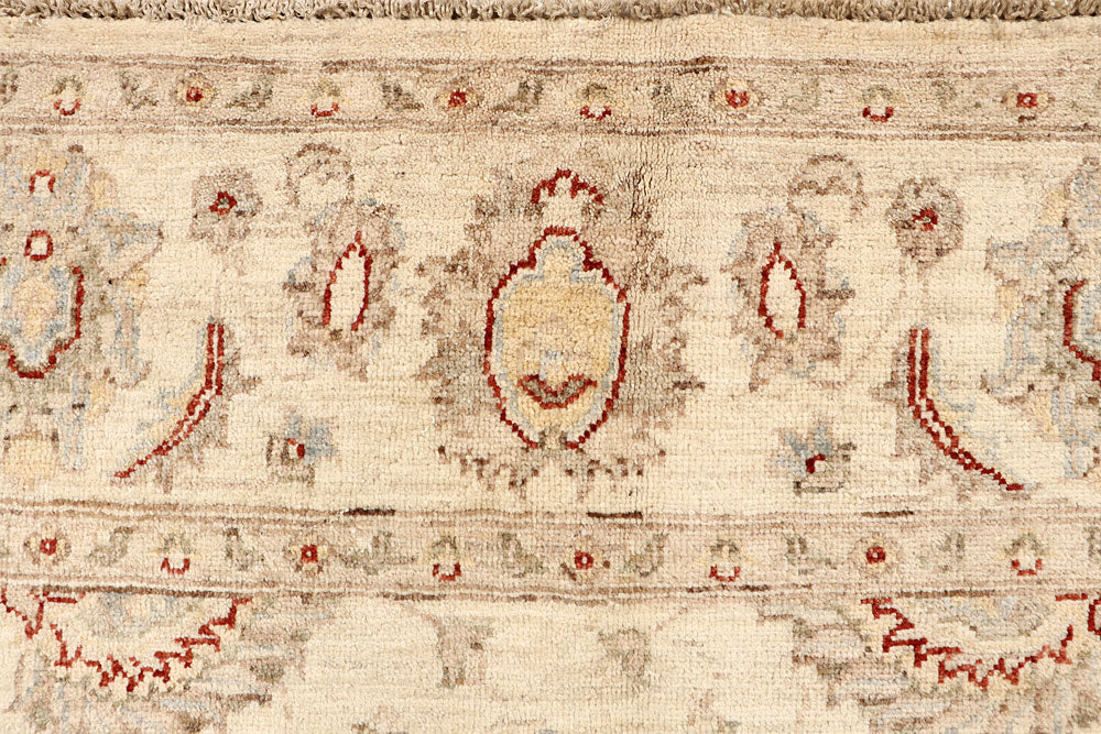 Bisque Ziegler 5' 4 x 7' 11 - No. 67923 - ALRUG Rug Store